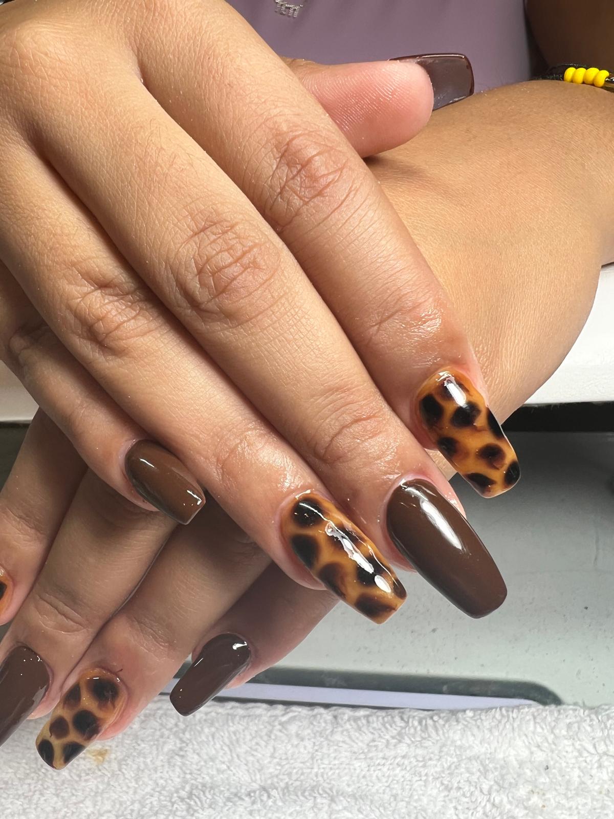 Brown leopard print nail art